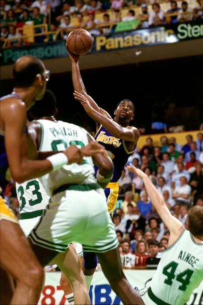 1987, gara-4, Los Angeles Lakers v Boston Celtics, Magic Johnson in azione (Nba)